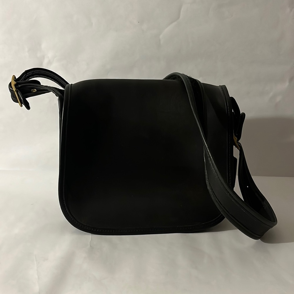 Vintage Coach Leather Classic Shoulder (Saddle) Bag #9170 United States USA